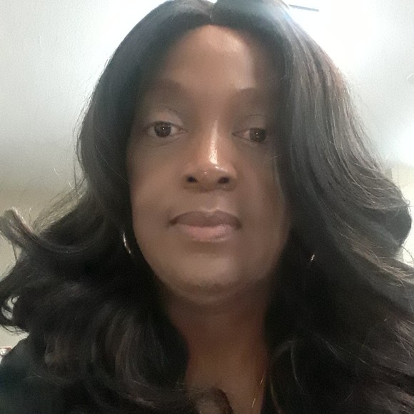 Meet your Posher, Wini - Picture 1 of 1